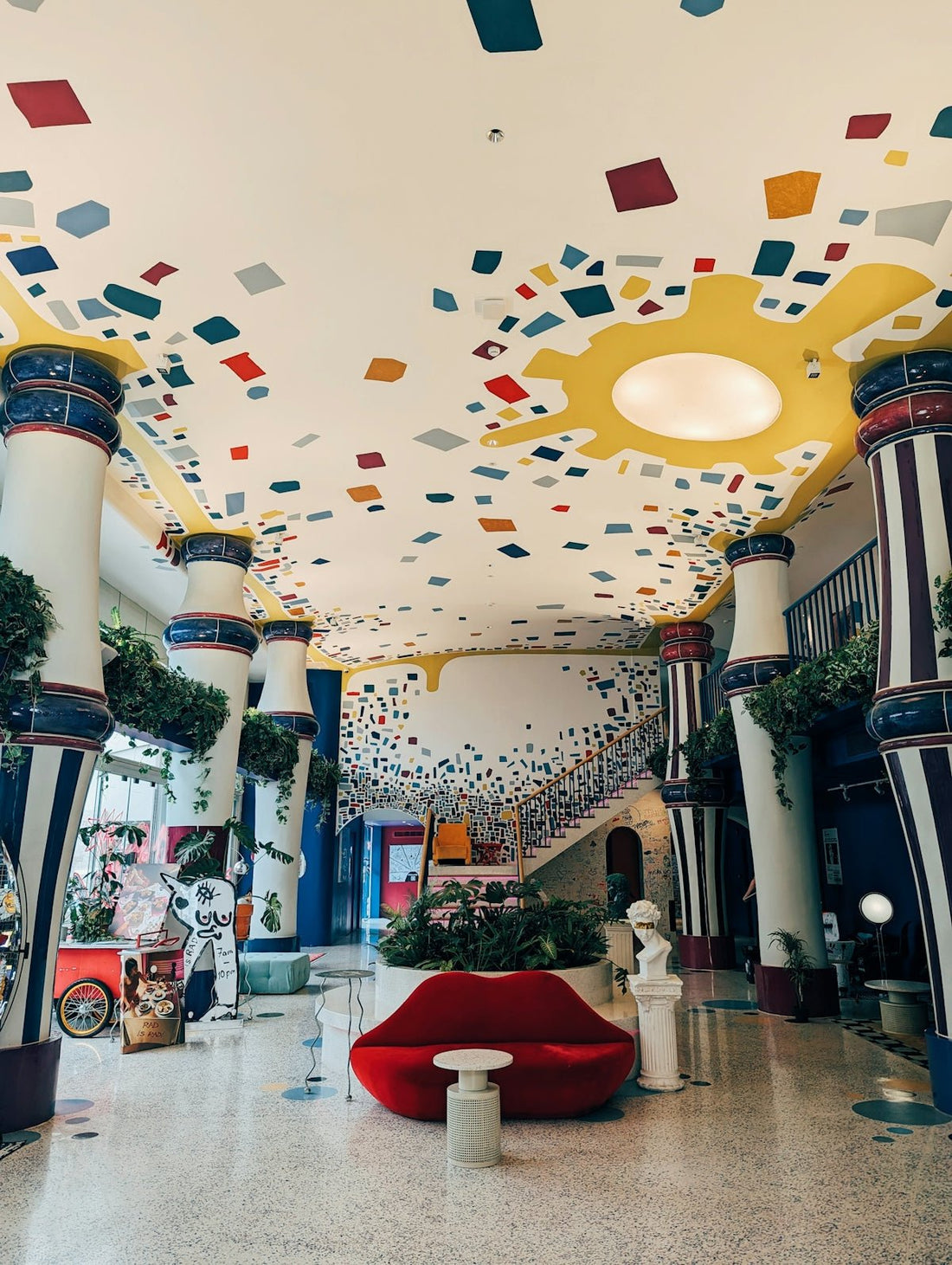 Exploring the Impact of Abstract Oil Painting on Modern Hotel Decoration - Oil Painting Haven