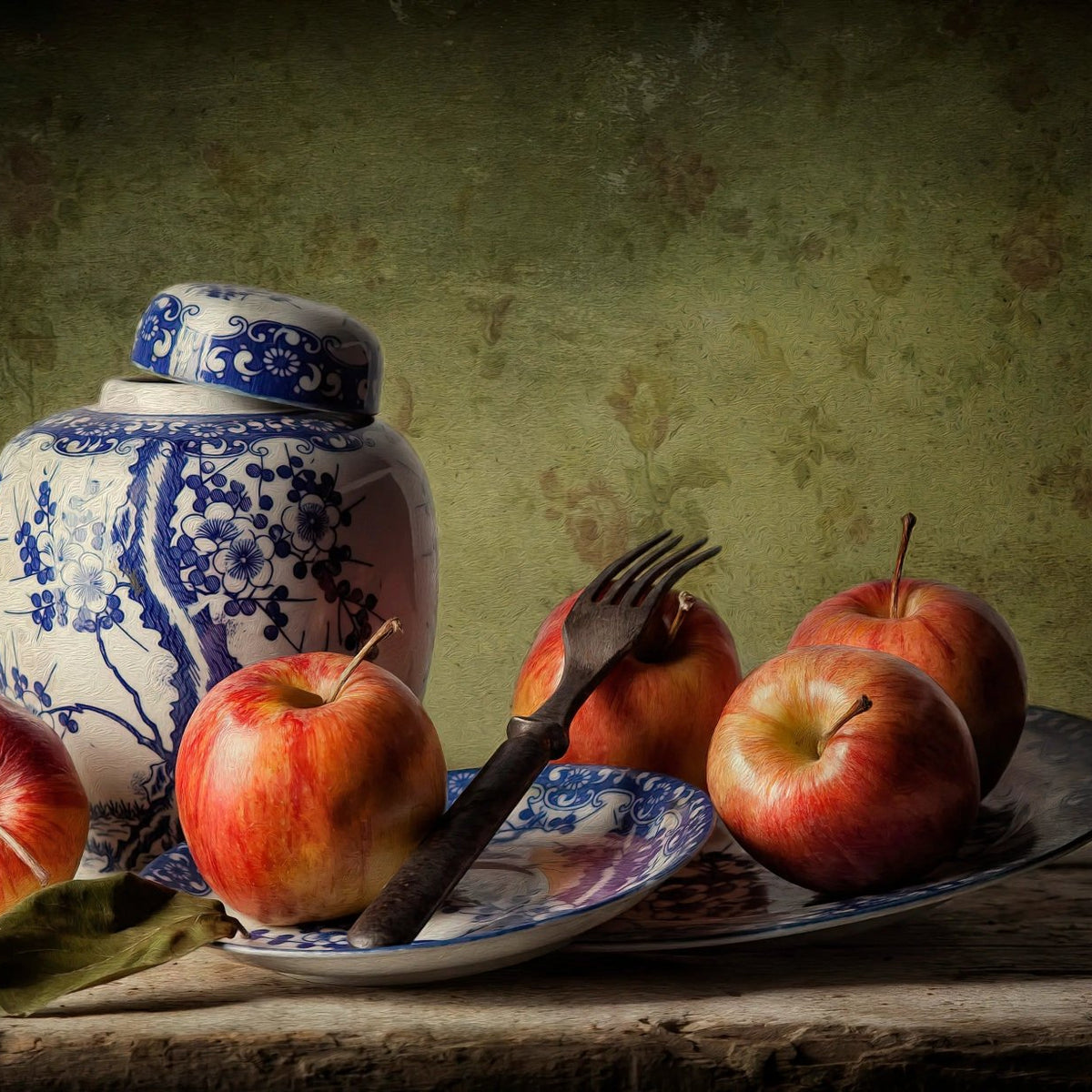 Still Life Oil Painting - Fresh Apples with Chinese Porcelain Wall Art - Oil Painting Haven